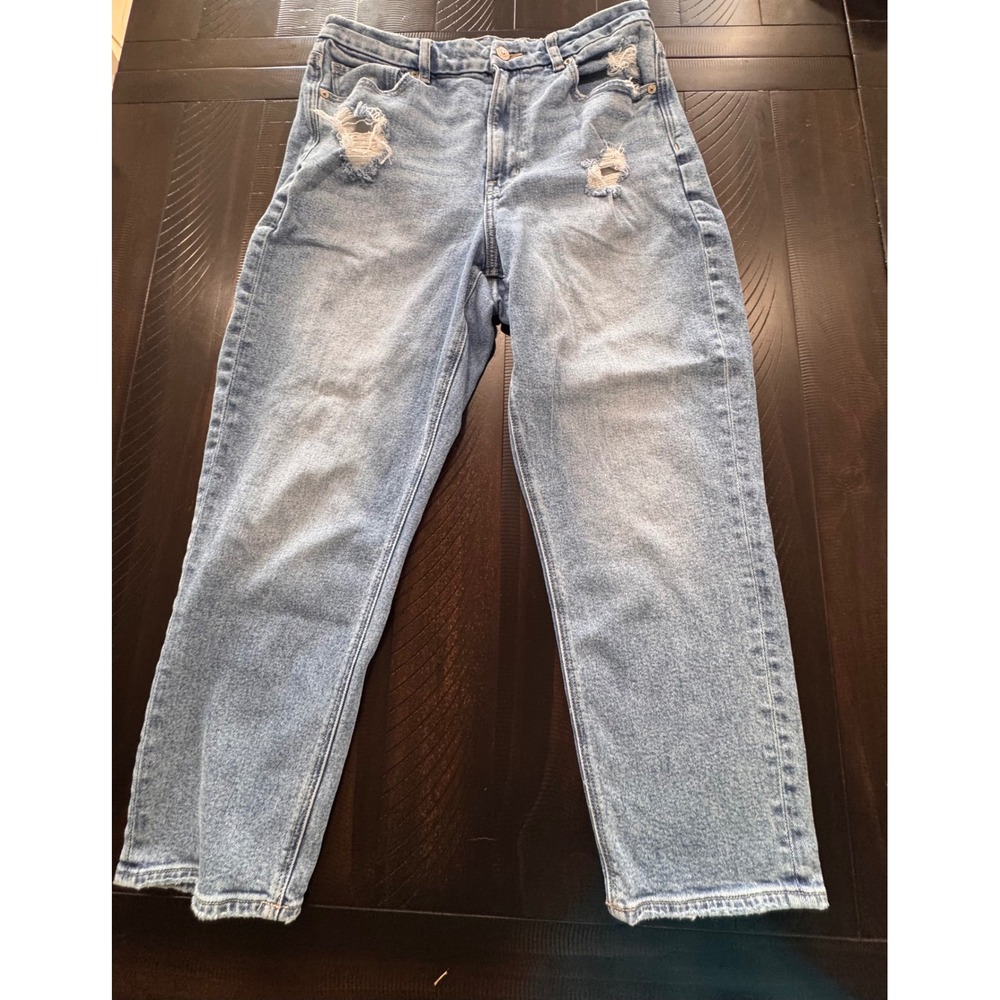 American Eagle Curvy Mom Jeans Light Wash Distressed Denim Size 12 Short